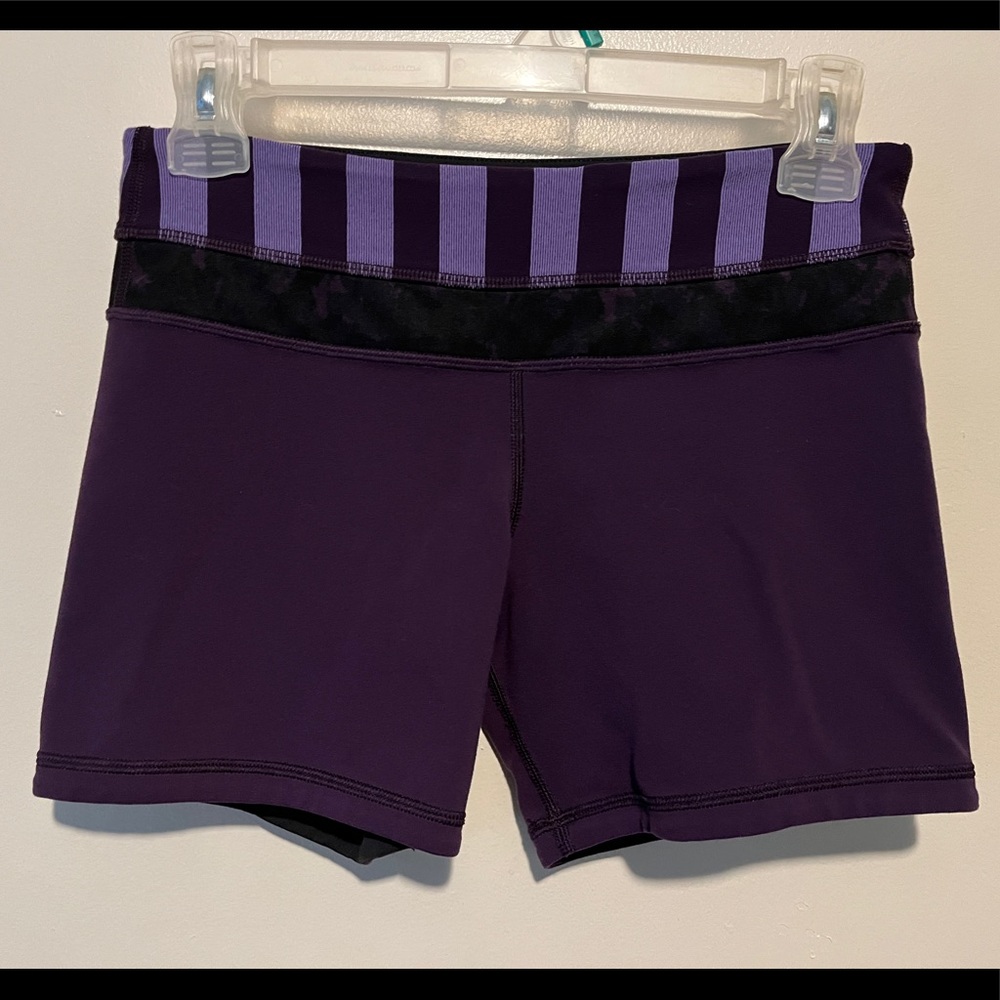 LULULEMON REVERSIBLE STRIPE PLUM PURPLE/BLACK GROOVE WUNDER UNDER BIKE S…